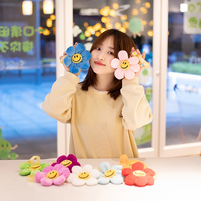 1pc 15cm Kawaii dessin animé tournesol en peluche pendentif jouets belle marguerite plante poupées en peluche douce pour les filles enfants sac porte-clés cadeaux