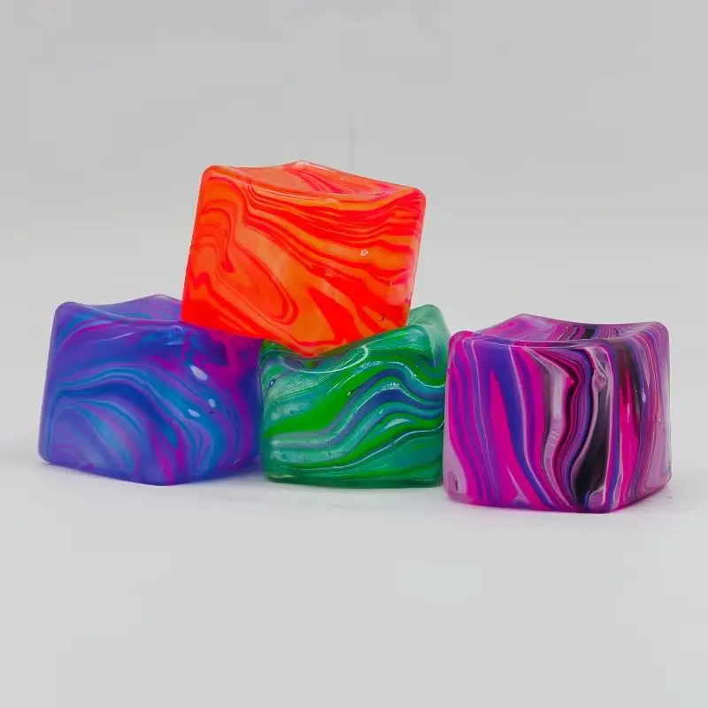 ミニキャンディーカラーのピンチングとストレス解消おもちゃ マルトースピンチングストレス解消おもちゃ すべての年齢層向け 強力な抗ストレス 完璧なおもちゃ