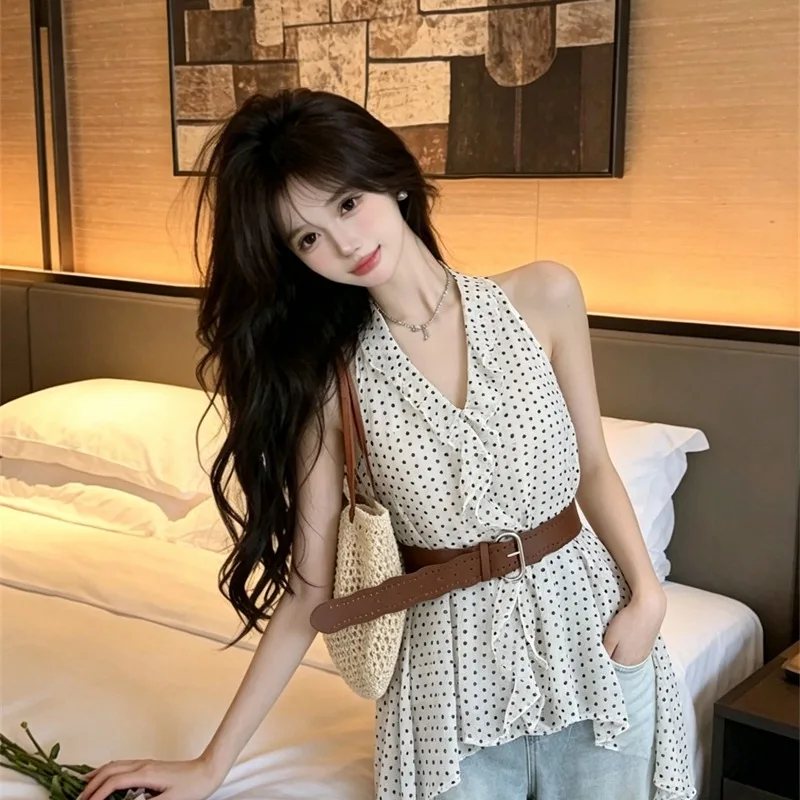 

Summer 2026 Spicy Girl Style Sleeveless V-Neck Waist-Cinching Versatile Slimming Lace Top with Flounce Hem And Waist Belt