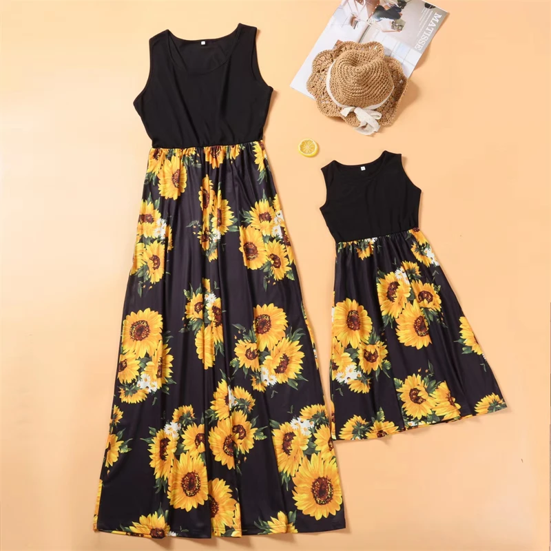 2024 Sunflower Mother Daughter Dresses Family Set Sleeveless Mommy and Me Matching Clothes Fashion Woman Girl Long Dress Outfits