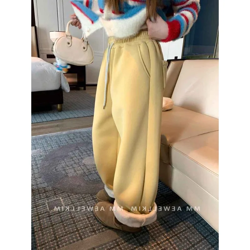 

QWEEK Women's Casual Fleece Sweatpants Baggy Korean Fashion Autumn New Pants Basic Harajuku Warm Wide Leg Trousers 2024 Winter