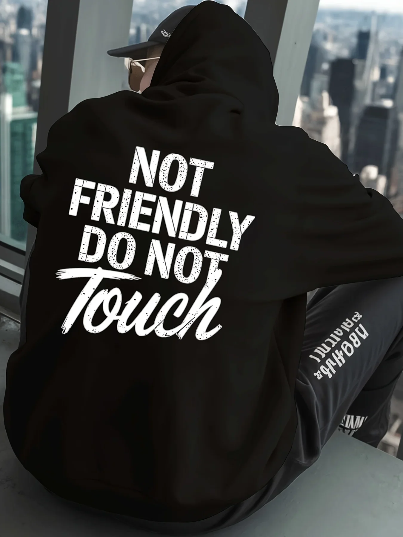 New autumn and winter men's and women's long sleeved hooded sweatshirt with letters and ghost prints, made of plush soft fabric