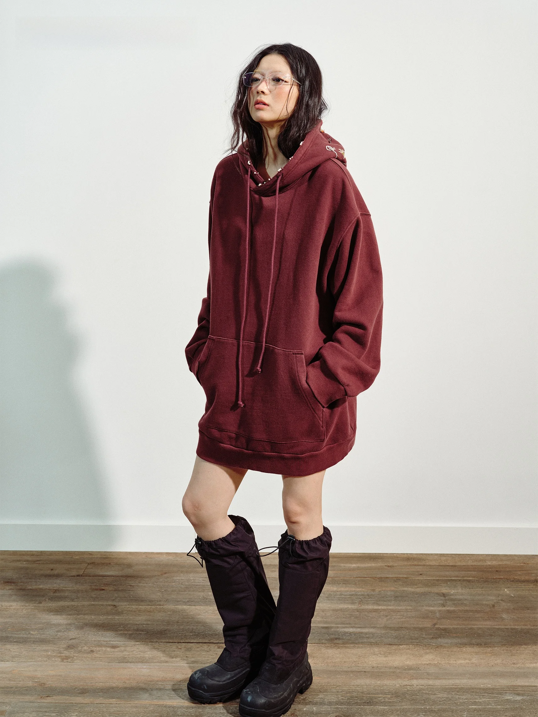 

VERMO Handmade Embroidery Loose Long Casual Sweatshirt Vintage Red Brown Heavy Work Cotton Hoodie Comfortable Streetwear