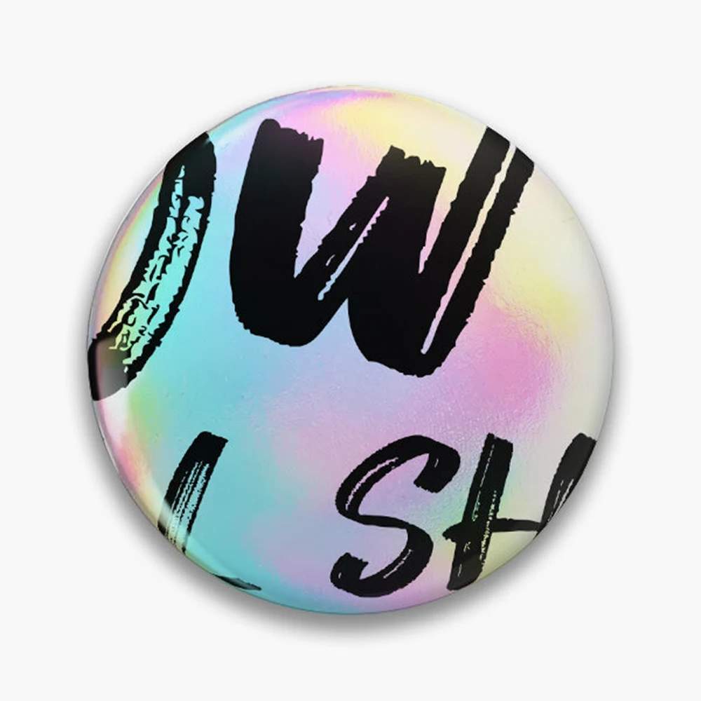Show me Off Campus  Pin Holographic Star Heart Pin Brooches Laminated Button Fashion Accessory