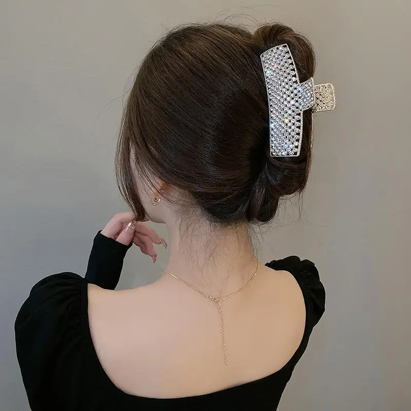 

Pearl rhinestone hair clip shark clip elegant Korean style fashionable and beautiful all season girl hair accessory