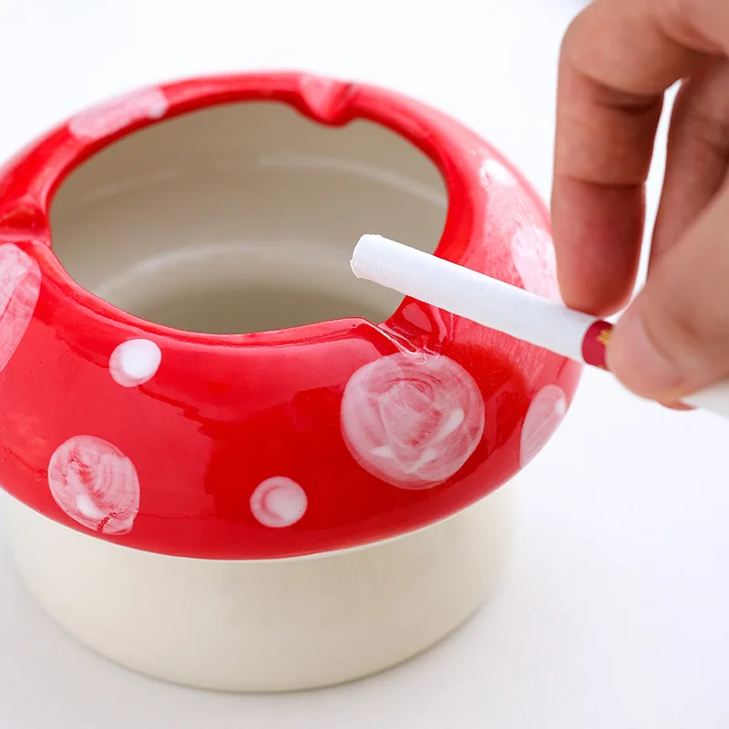 

Симпатичная керамическая пепельница в форме гриба, ветрозащитная пепельница, банка для хранения пепла, украшение для офисного рабочего стола, автомобильная пепельница, украшение для дома