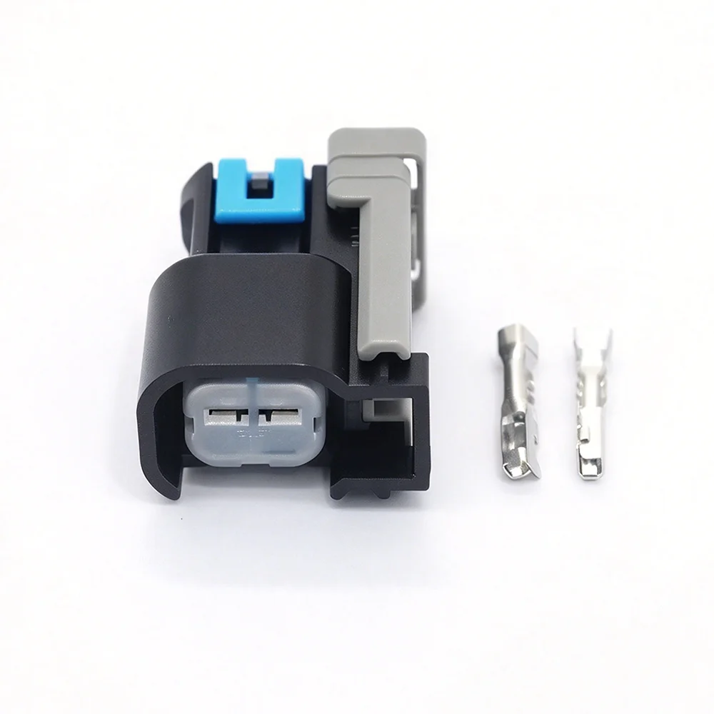 2 Pin Waterproof Connector Fuel Injector Plug 15305086 Engine System EFI For Buick Regal Lacrosse Excelle GL8 Chevrolet Malibu