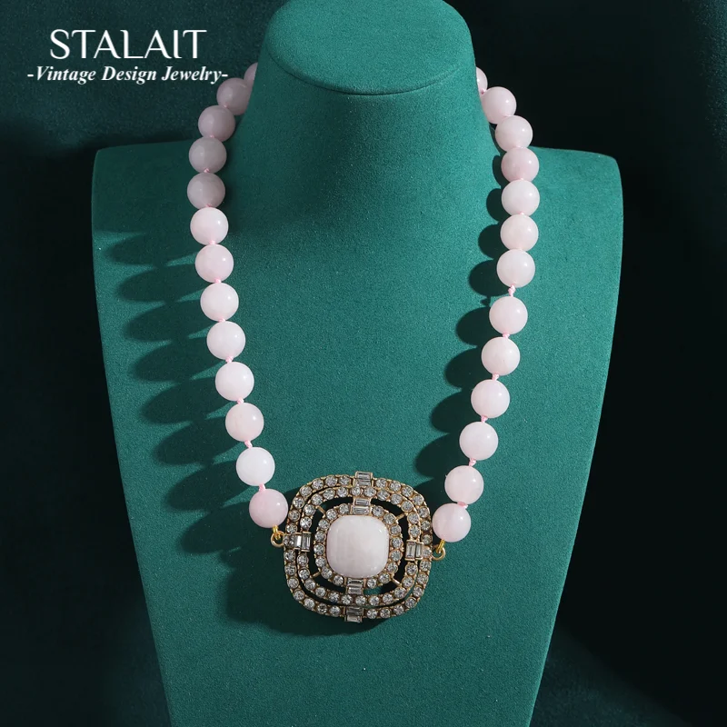 

Vintage Beads Necklaces Rhinestones Square Hibiscus Pink Pendant Stone Beaded Block Crystal for Women Antique Jewelry New 2025