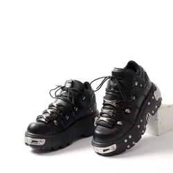 2025 New New Punk Style Lace-up Heel Height 6CM Platform Men and Woman Gothic Ankle Rock Boots Metal Decor Sneakers