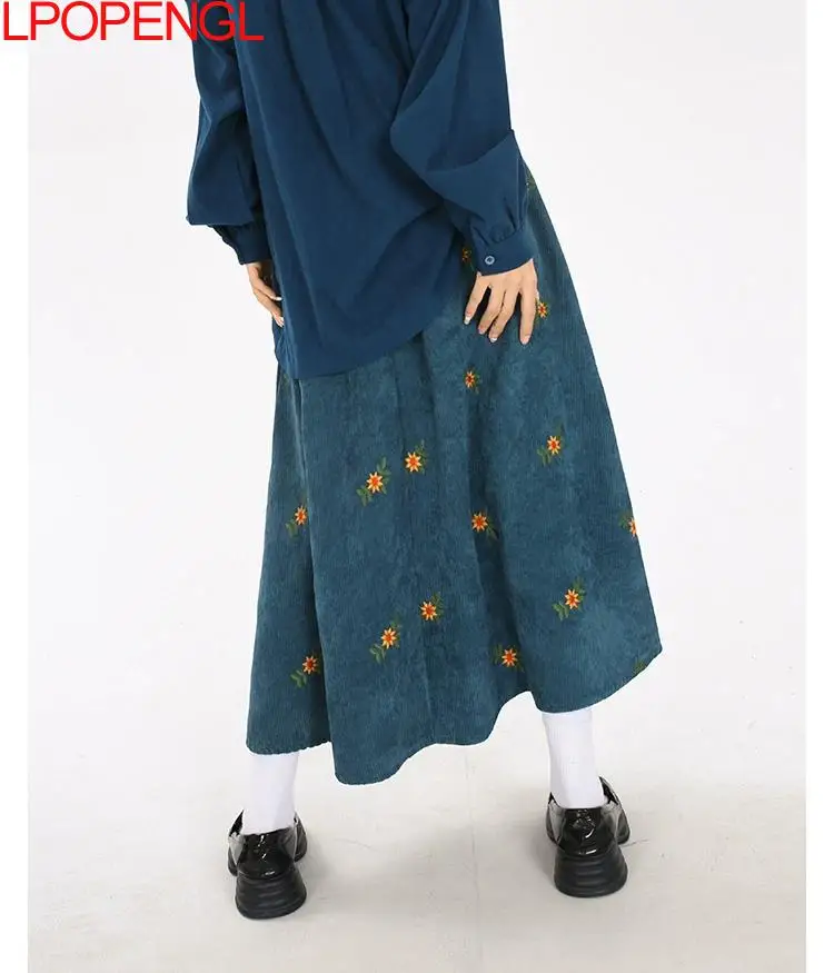 Fashion 2025 Retro Corduroy Embroidered Skirt Women's Autumn And Winter Thick Umbrella High Waist A-line Flower Bud Long Skirt