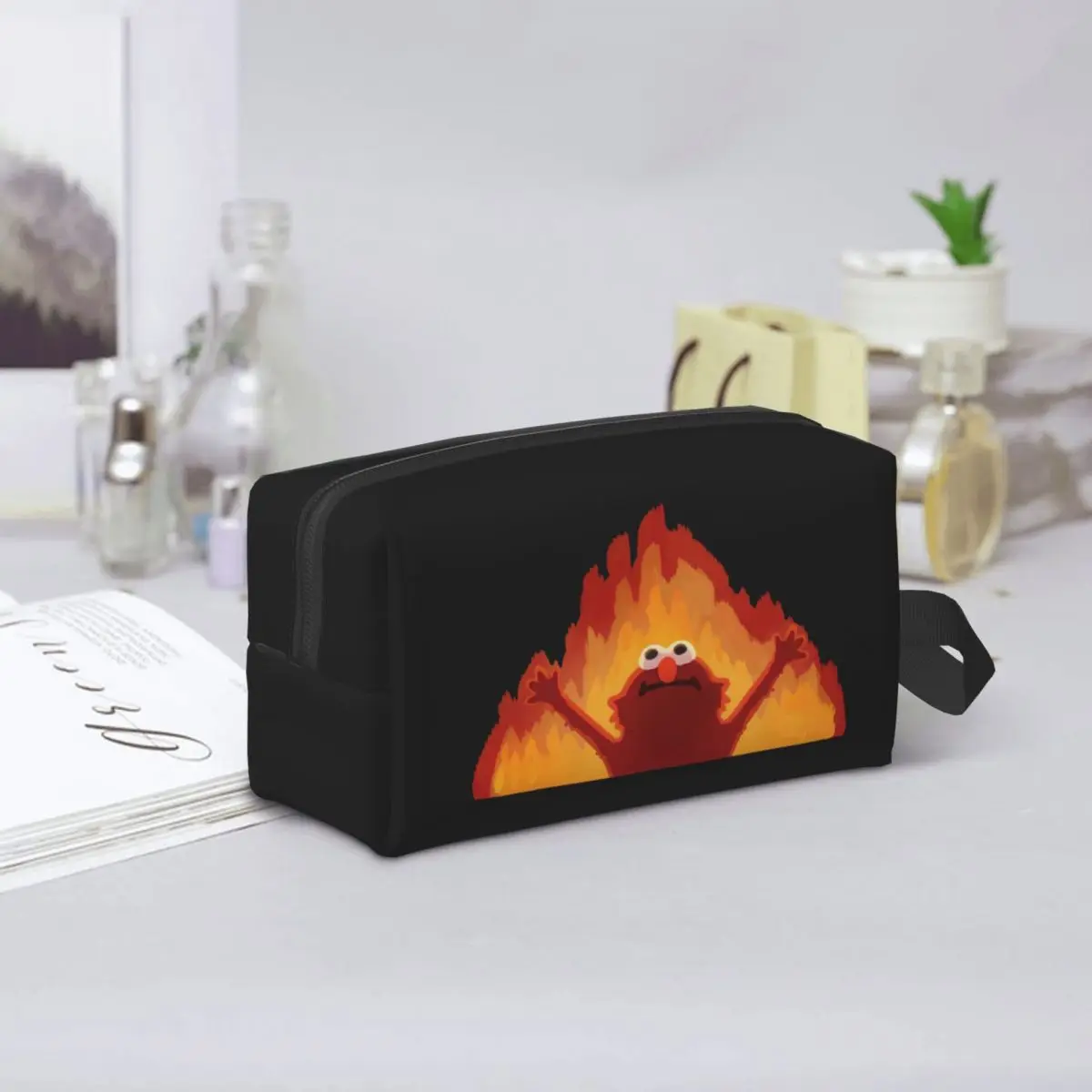 Hellmo Elmo On Fire Makeup Bag Cosmetic Organizer Storage Dopp Kit Toiletry Cosmetic Bag for Women Beauty Travel Pencil Case