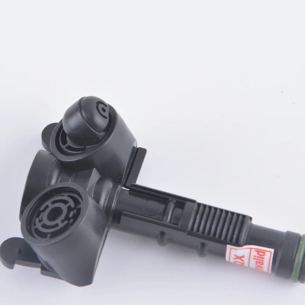 

For KIA K7 2010 2011 2012 Car Headlight Headlamp Cleaning Washer Nozzle Jet Spray Nozzle Actuator 98692 3R000 98682 3R000