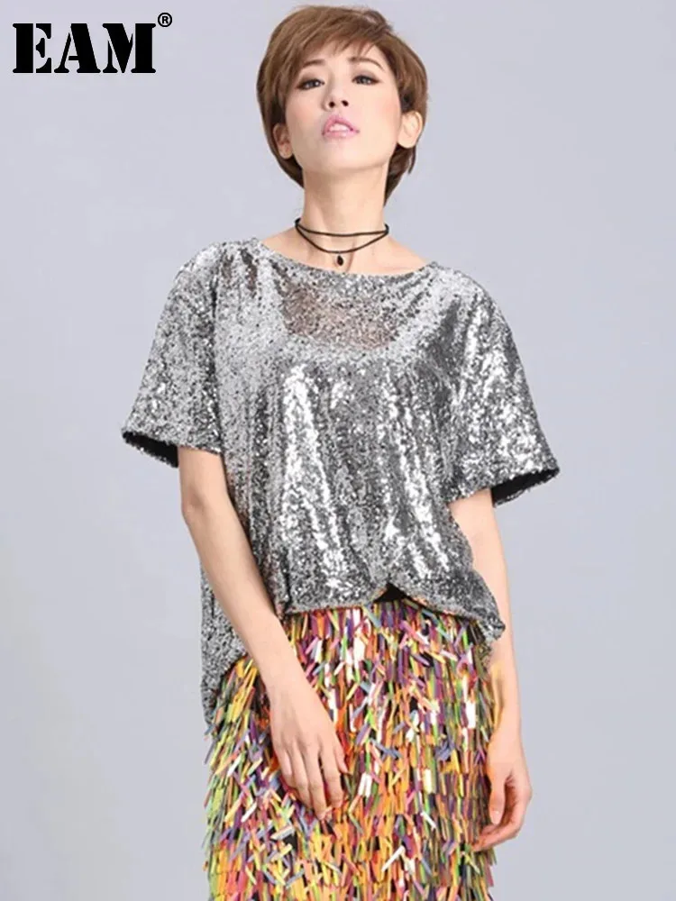 [EAM] Women Silver Color Sequin Big Size T-shirt New Round Neck Short Sleeve Fashion Loose Fit Tide Spring Summer 2025 1DF5329