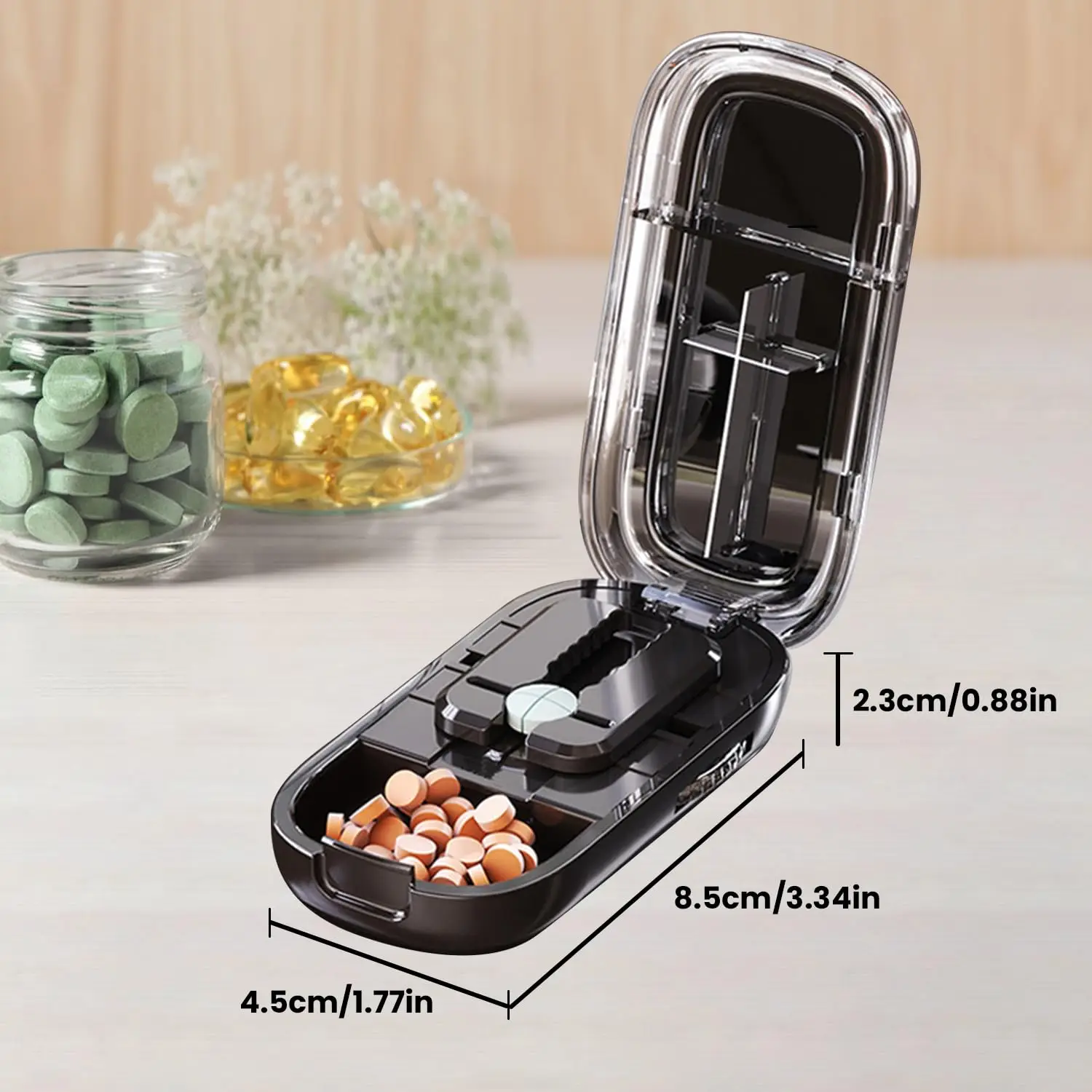 Adjustable Quarter Pill Cutter Medicine Dustproof Divider for Cutting Multiple Pills Precision Alignment Easy to Use and Travel
