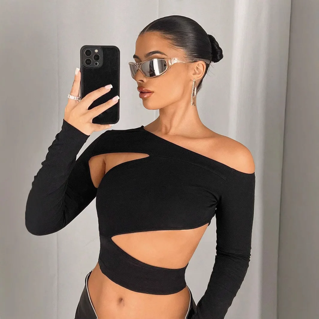 

Women's New Slim Fit Slanted Neck Off Shoulder Sexy Off Shoulder Off Navel Top with Personalized Hollow Out Spicy Girl T-shirt