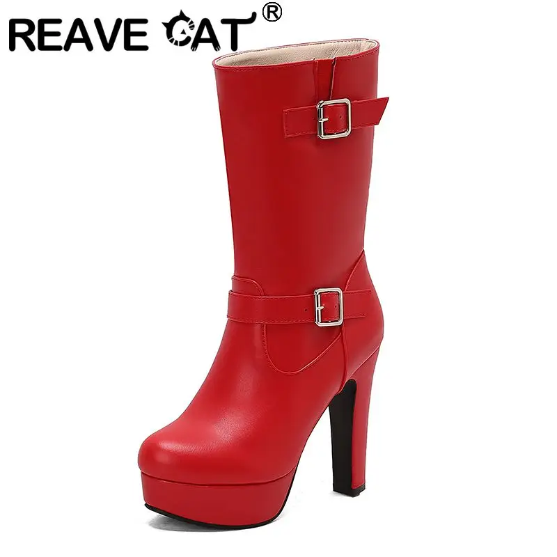 

REAVE CAT Брендовые пикантные женские ботинки до середины икры с круглым носком на блочном каблуке 12 см Платформа 3,5 см Пряжка Плюс Размер 44 48 49 50