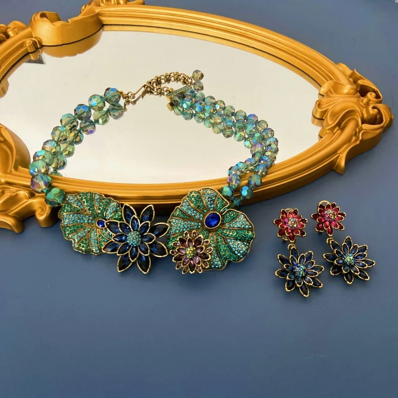 

New Medieval Vintage Jewelry Palace Style Lotus Leaf Retro Flower Rhinestone Paved Earrings Heavy Necklace Statement Jewelry Set