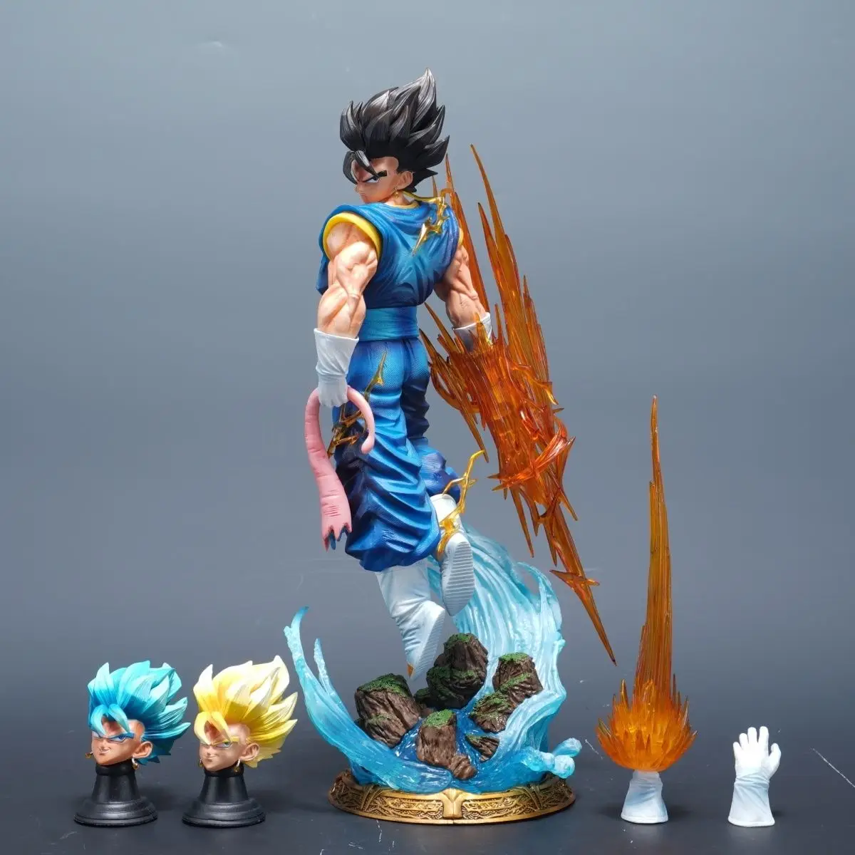 

LK Studio HB Vegito Dragon Ballz Figures Anime Figurine Ssj3 Super Saiyan EstatuaCollectible PVC Figurine Goku Collection Mode T