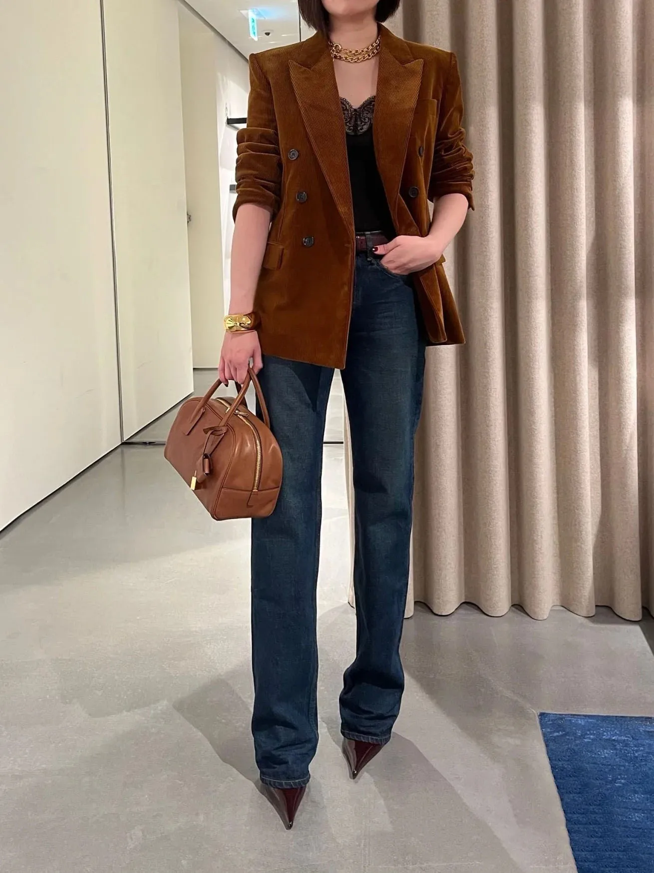 

Вельветовый пиджак в стиле ретро для женщин на осень и зиму, высококачественный, элегантный, свободный, повседневный и универсальный топ.