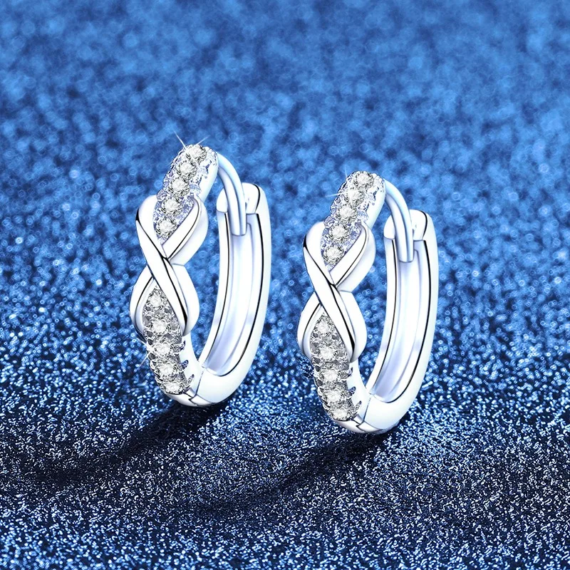 

S925 Sterling Silver Infinite Love Earrings Unique Design Moissanite Instagram Style Luxury Versatile Jewelry for Women