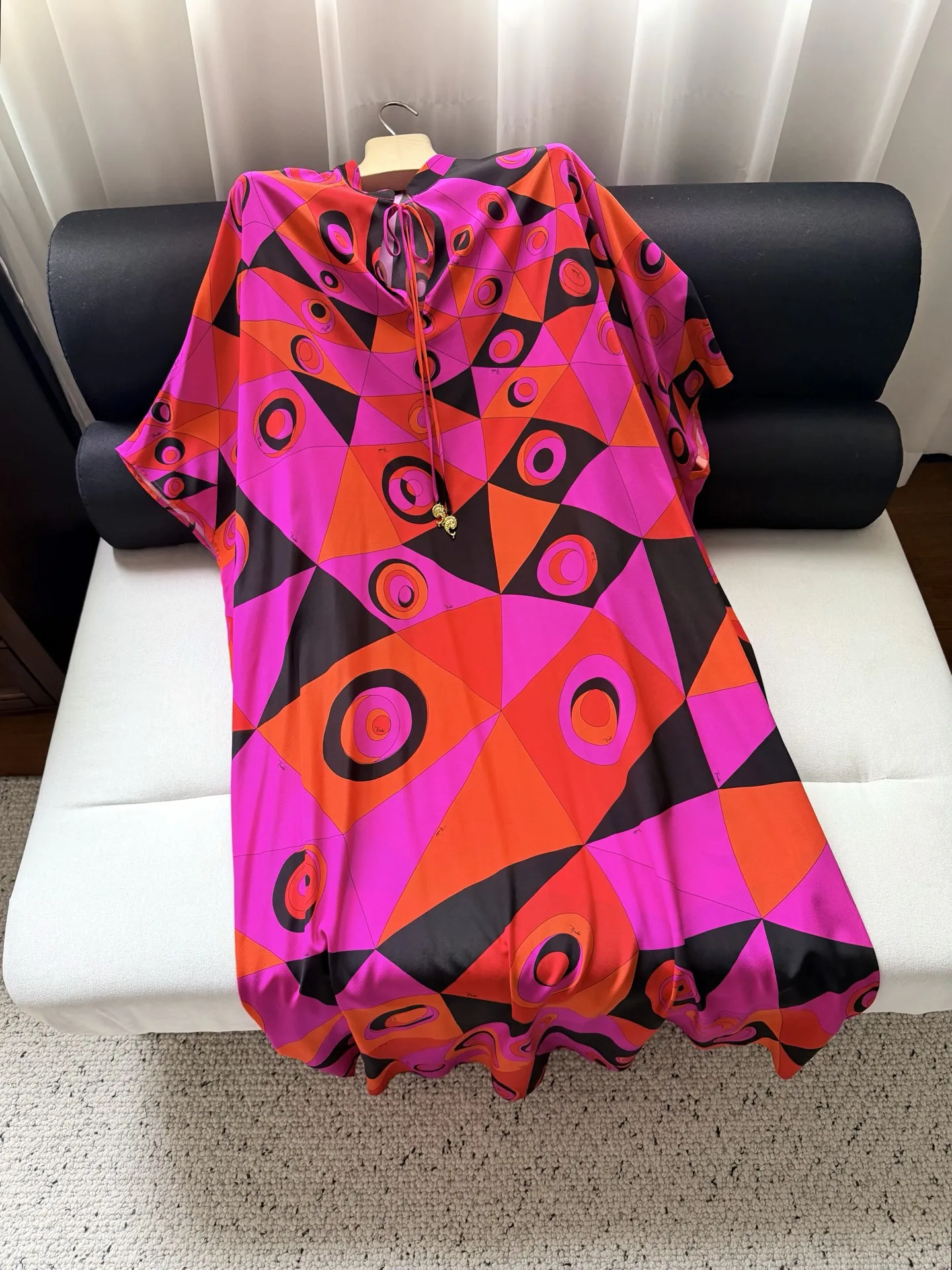 Women's Abstract-Print Resort-Style Long Silk Dress with Elegant Aesthetic