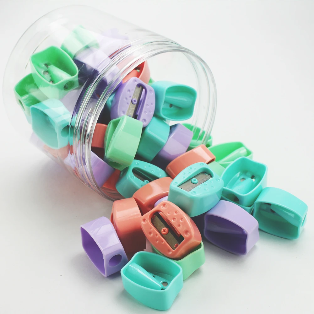 48pcs canister Macaron color single-hole screwless craft pencil sharpener, easy to roll and durable.