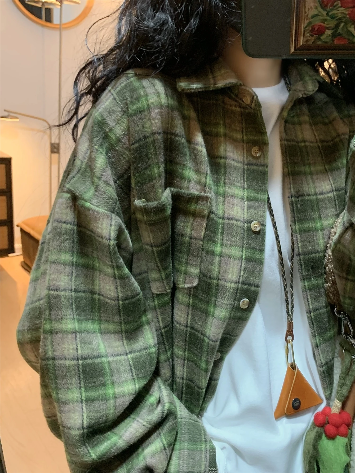 

Женская шерстяная куртка-жакет QinEition в клетку, повседневная, утепленная, с длинными рукавами, с воротником, для многослойных образов