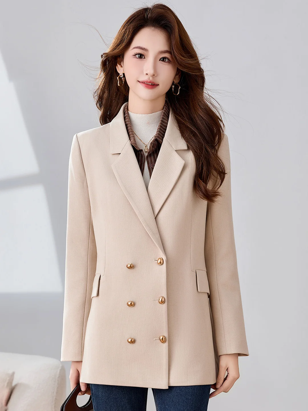 Fashionable Korean Style Double Breasted Suit Jacket Women's Autumn New Simple Elegant Goddess Style Small Western Clothes
