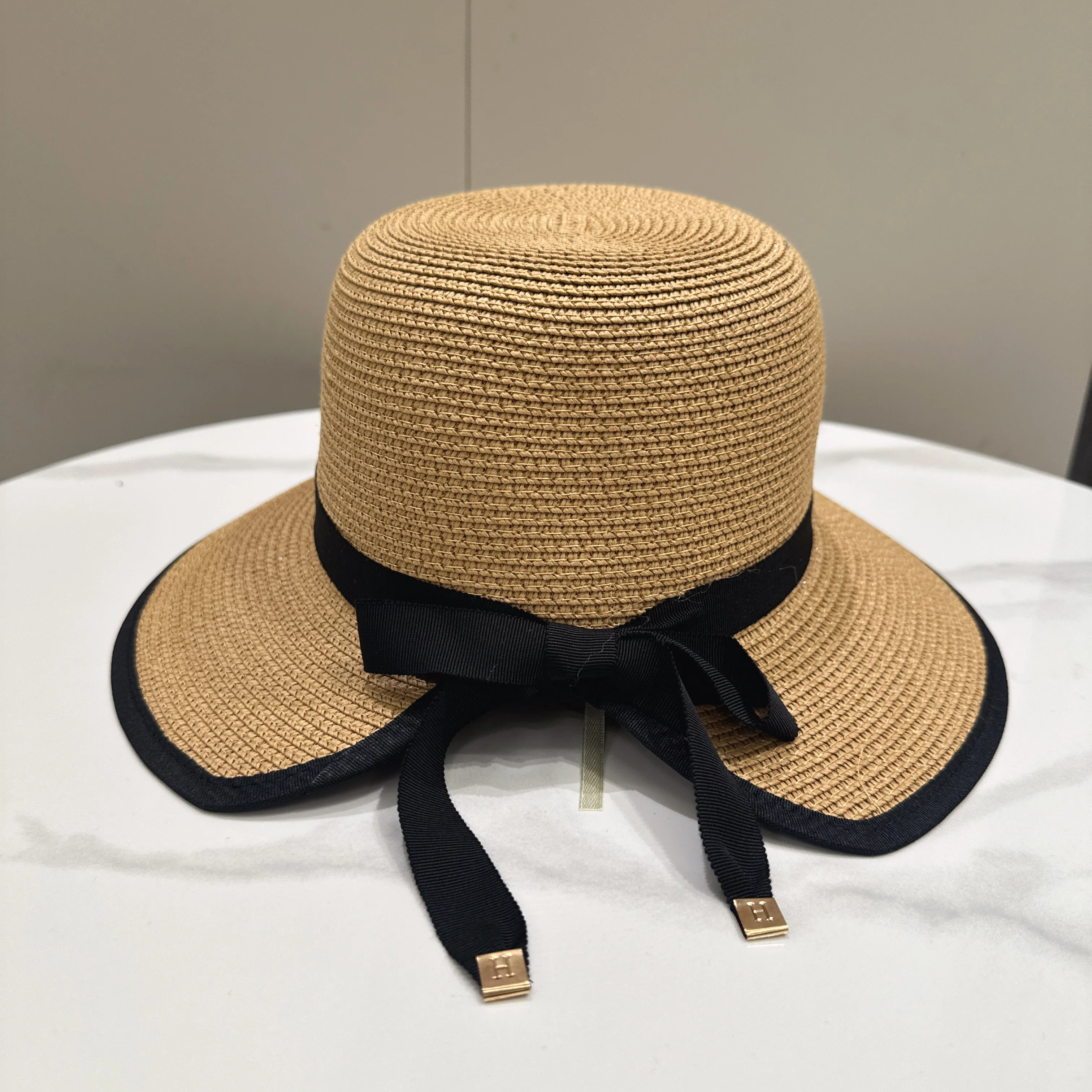 Neuer Fischerhut mit Kantenbündchen und Schleife, Strohkappen für Damen, perfekt für Sommer, Reisen, Einkaufen, Sonnenschutz und Sonnenschirmhüte – Detail 4