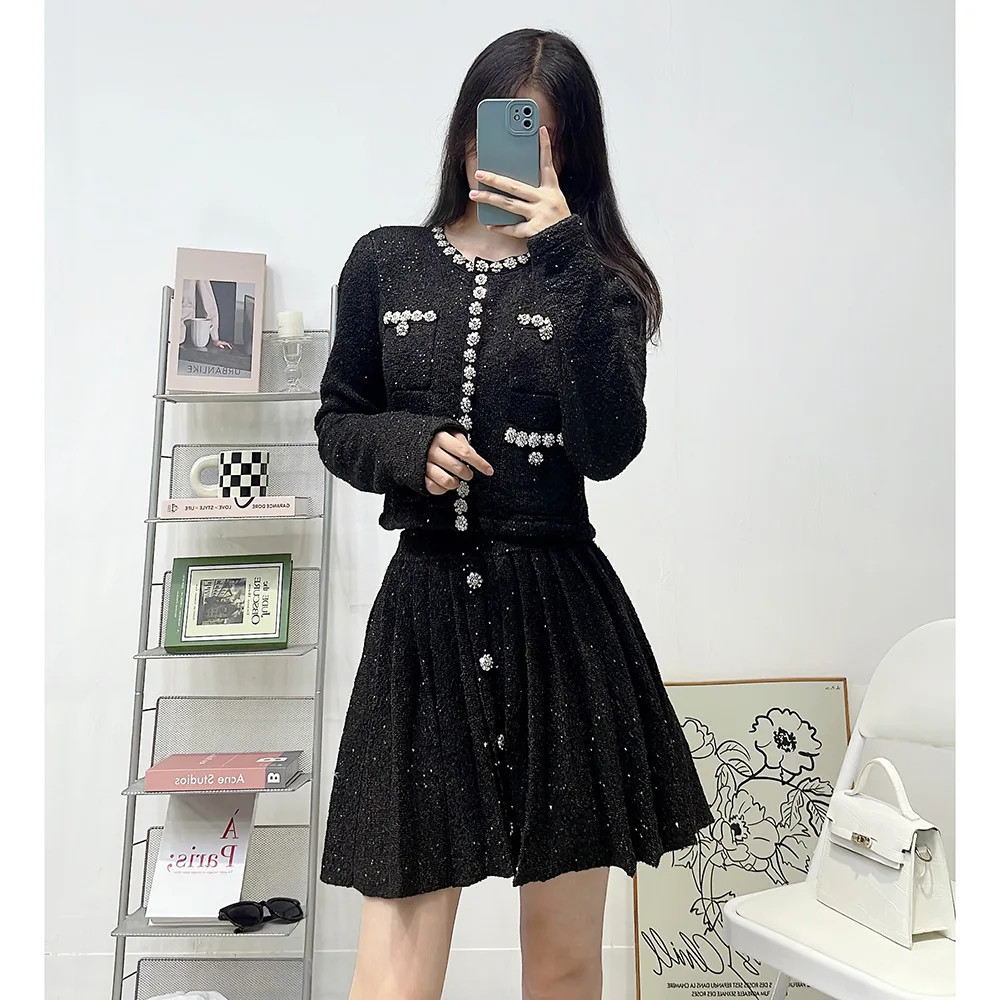 High Quality Autumn Women Two-piece Set Purple Sequins Beads Drill Button Knitted Cardigans Coat + Short Pleated Skirt Suit 2024