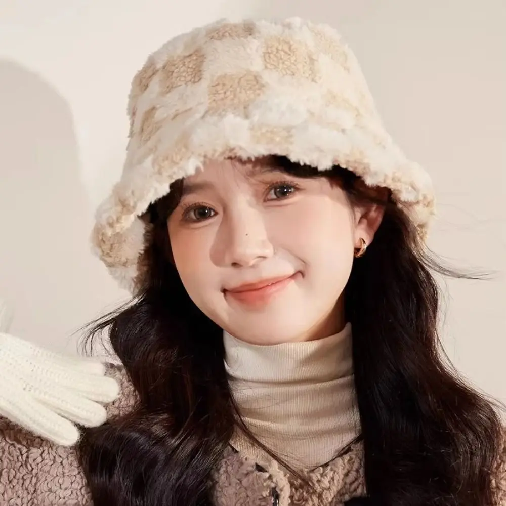 

Plaid Checkered Women Bucket Hat Faux Fur Adjustable Winter Fisherman Hat Thicken Warm Lamb Wool Fisherman's Hat