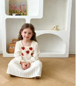 Baby Girls' Dress 2026 Spring and Autumn New Children's Strawberry Long Sleeved Dress Fashion and Beautiful Skirt