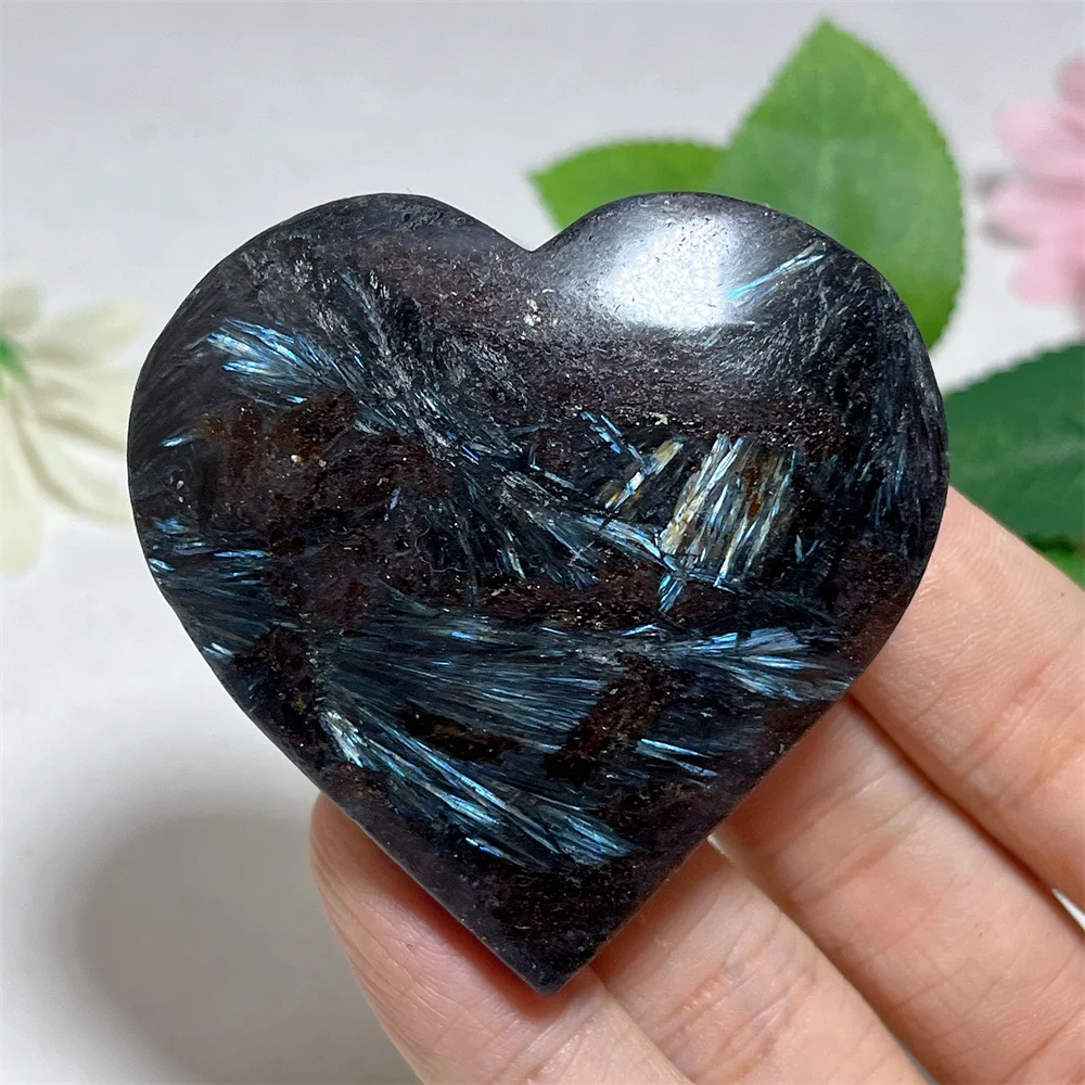

Fire Workes Heart Stone Quartz Natural Crystal Gemstone Feng Shui Stone Quartz Energy Mineral Home Decoration Meditation
