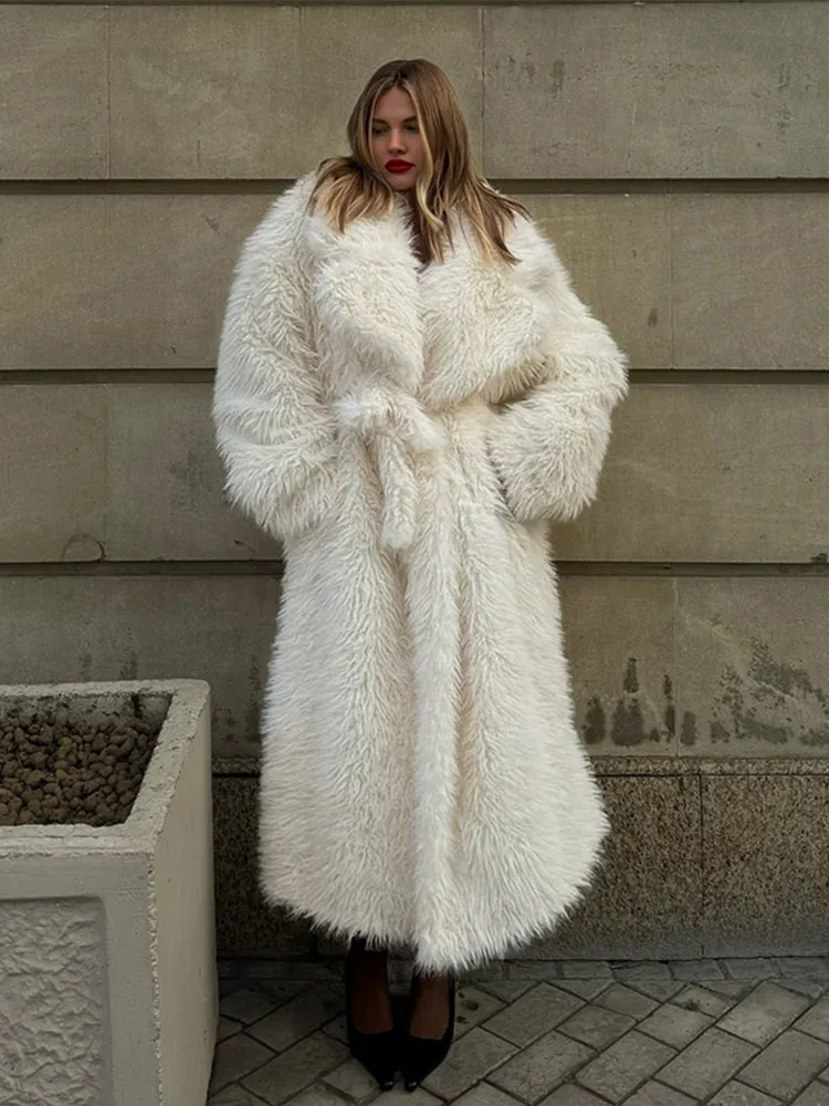 

Fashion Luxury Fluffy Plush Women's Coat Casual Loose Solid Color Turndown Collar Long Coats Winter Windproof Warm Outerwears
