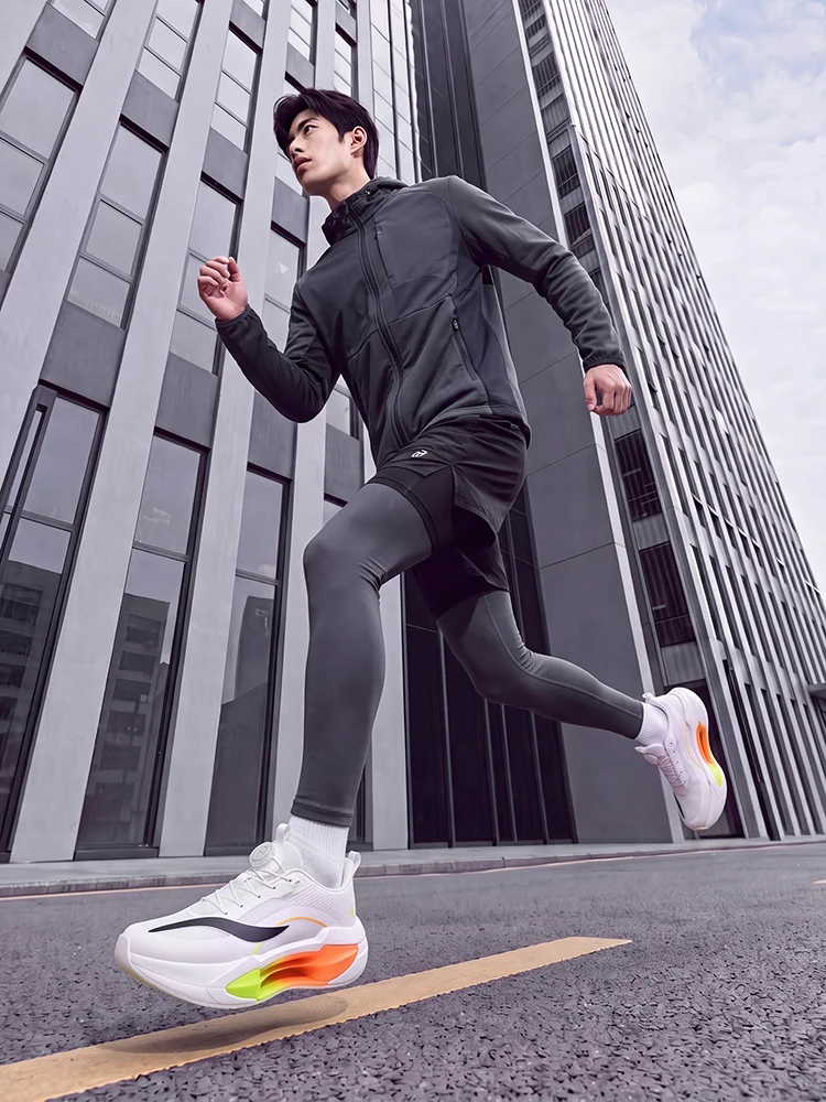  Modische Herren-Laufschuhe, leichte Damen-Sneaker mit drehbarer Schnalle und Dämpfung, rutschfeste Sportschuhe für Training, Joggen und andere Sportarten. – Detail 7