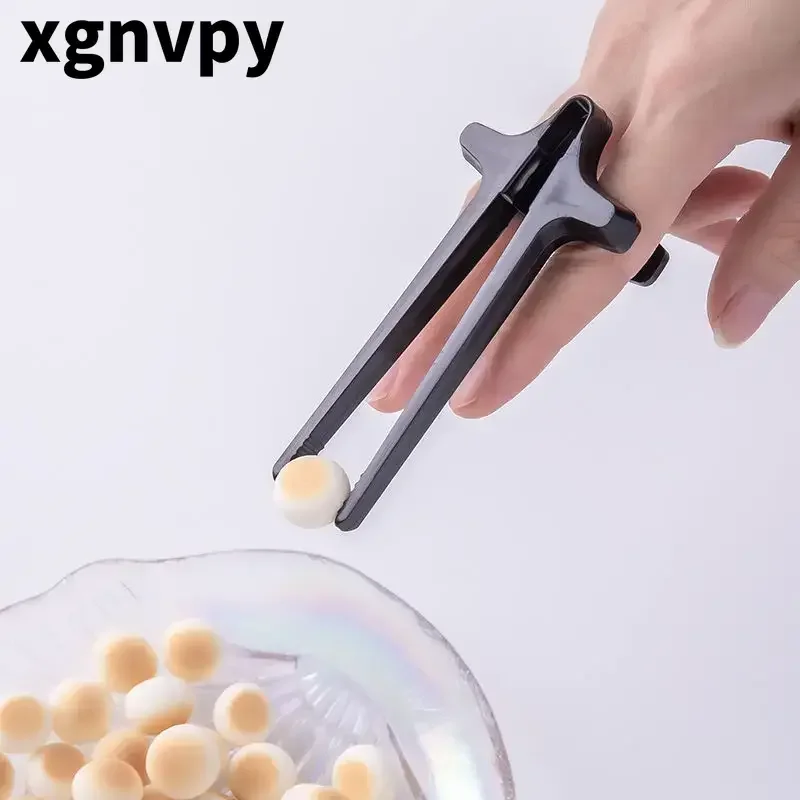 Xgnvpy Cute Chopsticks Set for Gamers Gaming Snack Clips Holder Plastic Finger Tongs for Lazy Snacking Ultimate Food