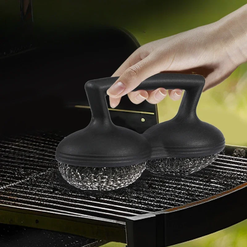 

Barbecue Outdoor Tools Two Steel Wire Ball Brushes Multi-purpose Cleaning Grill Mesh Barbecue Utensils Brush 1Pcs