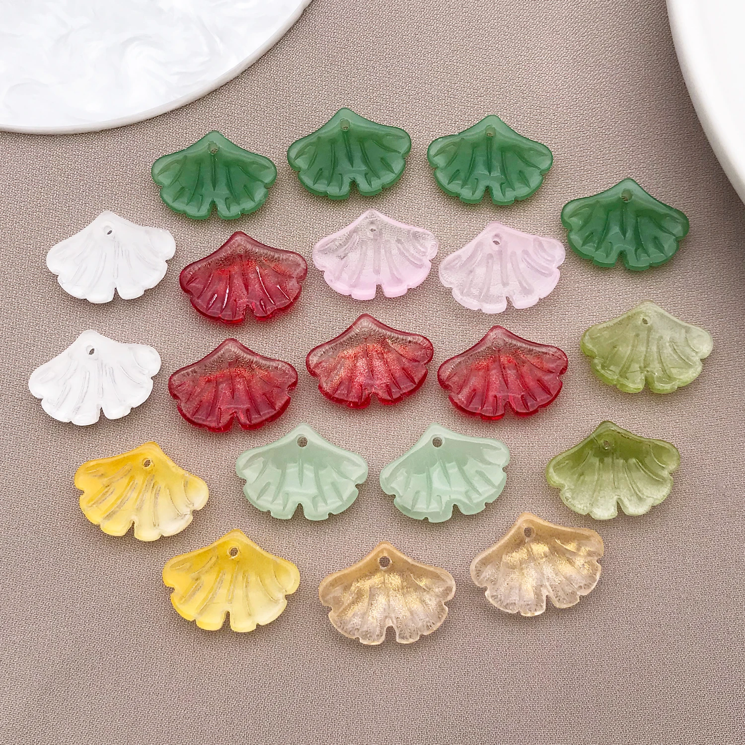 20pcs 15x20mm Color Glass Leaves Pendant Beads Small Ginkgo Leaf Pendants For DIY Jewelry Making Earrings Necklace Accessories image 4