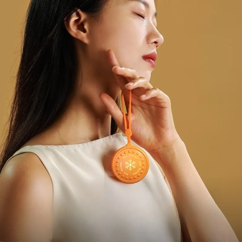 Portable Mini Massager Multifunctional Hand and Joint Massager Office Relaxation Stress Relief Vibrating Massager