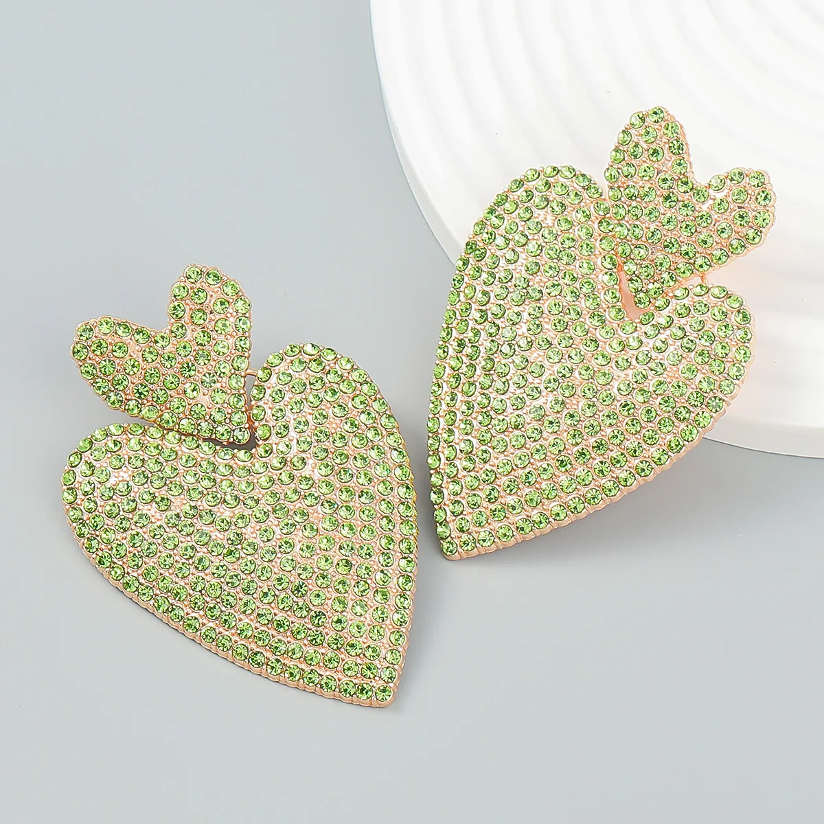 Digadagu Metallic Colorful Rhinestone Heart Earrings Women's Pop Exaggerated Dangle Earrings Party Jewelry Accessories image 3