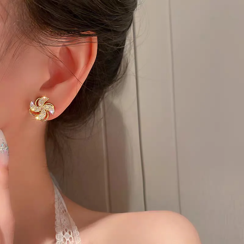 Inspiration inlay diamond rotatable windmill earrings for women light luxury Fashion Flowers earings stud charms party jewelry