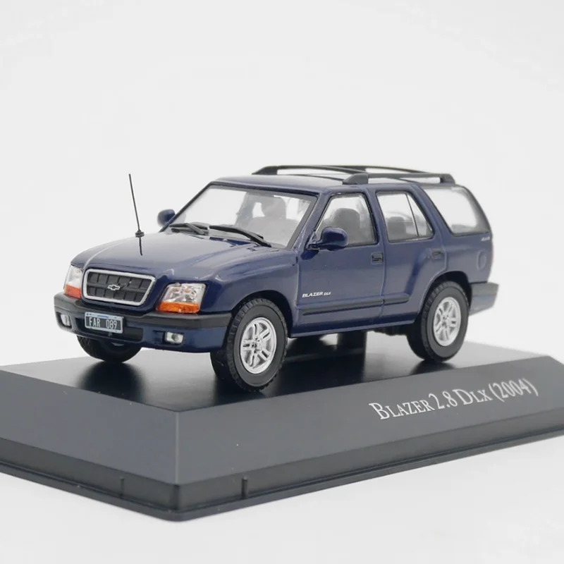 

IXO Diecast 1:43 Scale BLAZER 2.8 DLX 2004 Alloy Car Model Finished Simulation Collection Decoration Boy Gift Toy Static Display