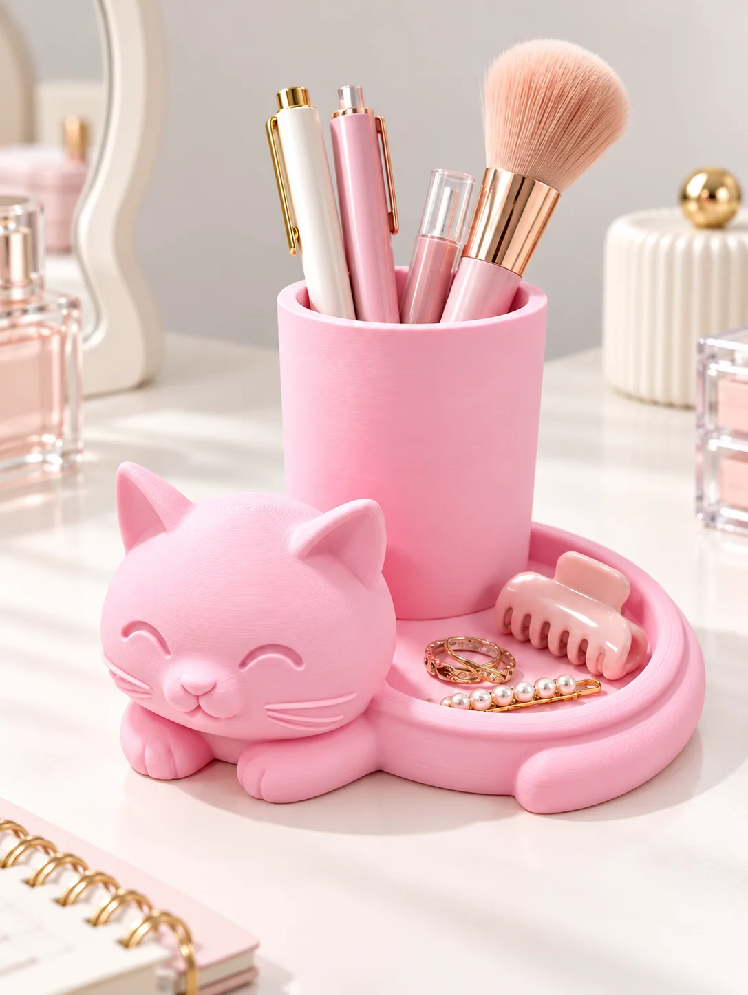 Matte Soft Pink Cartoon Cat Desktop Storage Tube, 3D Printed in One Piece with Fine Workmanship, Two-In-One Pen Holder with Tray, Practical Design, Can Store Stationery, Makeup Brushes, and Various Small Items, Cute Cat Shape, Perfect for a Girly Vibe, Easily Enhances the Gentle Atmosphere of the Desktop, Suitable for Dorm Rooms, Bedrooms, Makeup Tables, and Desks, Both a Storage Solution and a Decorative Piece, Perfect for Girls' Room Desktop Decor