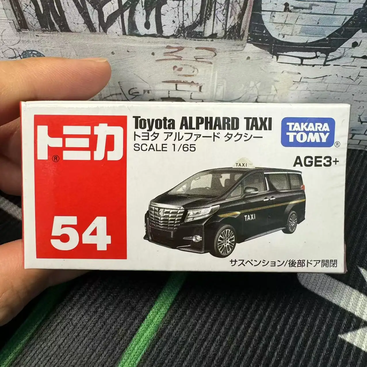 

Takara Tomy Tomica No. 54 Toyota ALPHARD TAXI Car Casting Static Alloy Car Vehicle Diecast Metal Mode Collection Display Toy