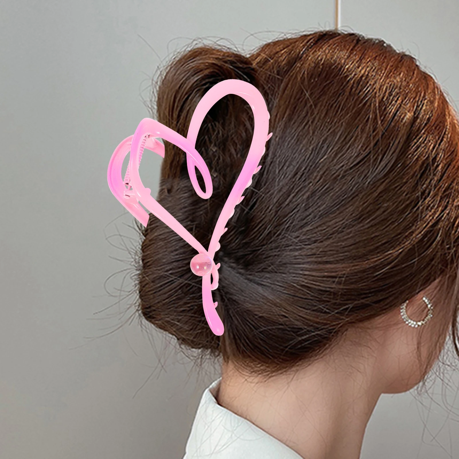 

2Pcs Heart Shaped Hair Clips Large Claw for Thick Thin Hair Women Jaw Accessories Styling Durability Metal Spring Smooth Finish