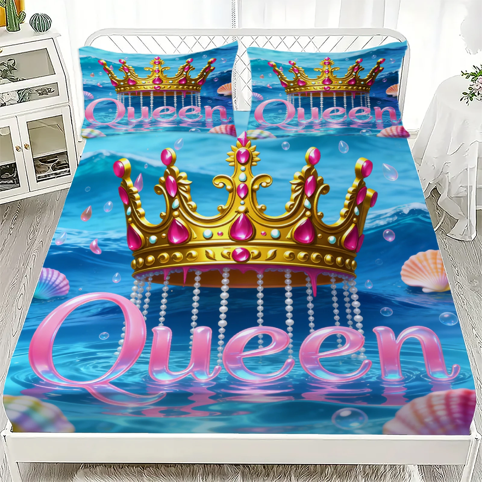 

Комплект постельного белья Queen Crown: синяя простыня с розовой короной и надписью Queen, с наволочками для декора спальни