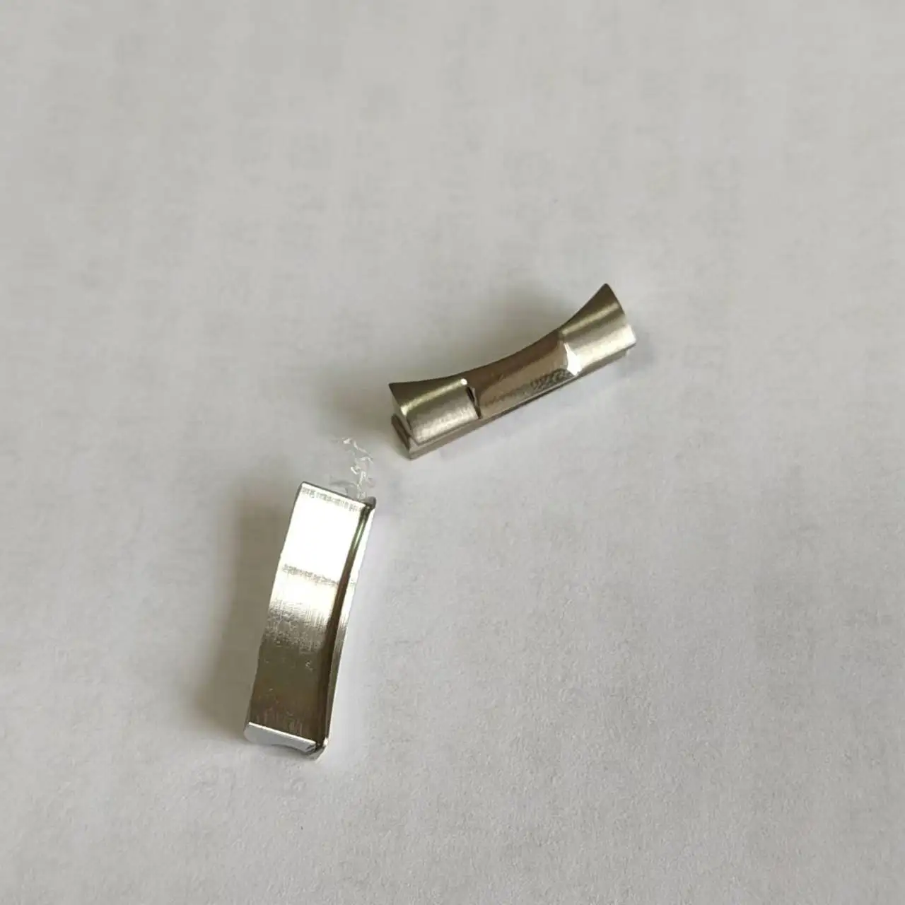 2025 ข้อต่อสแตนเลสแข็ง ใช้ได้กับหัว Water 316L 20 21mm