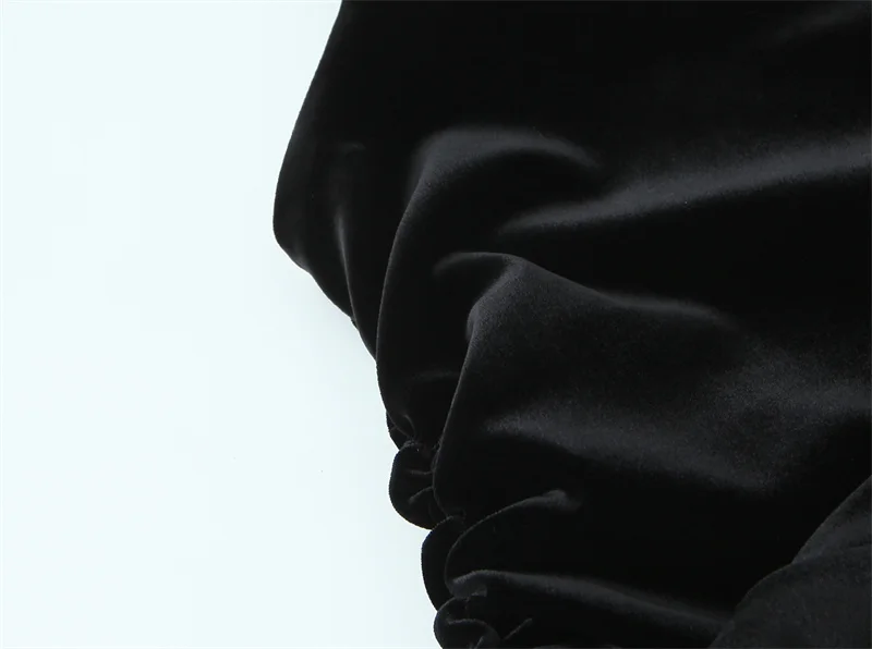 2025 가을 신상 여성 패션: 스타일리시하고 독특한 민소매 스카프 장식 벨벳 미니 드레스.