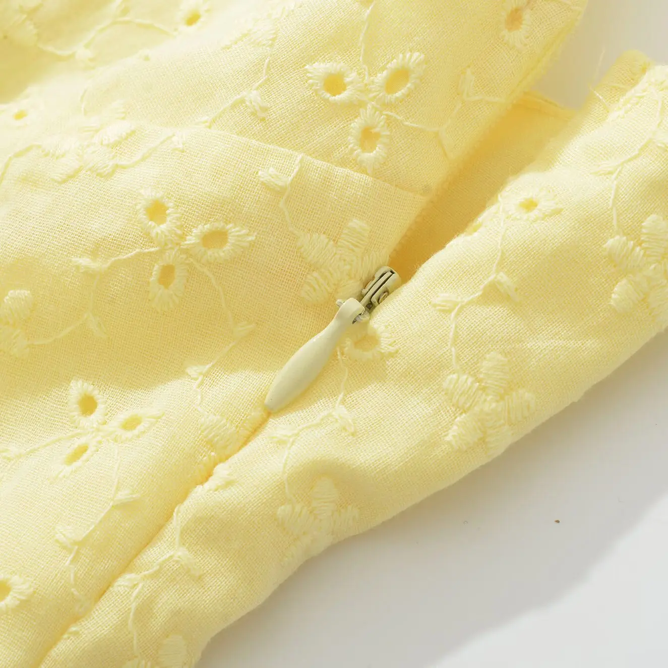 فستان نسائي أنيق جديد من JNLEAOG لفصل الربيع، بتصميم أصفر مع كشكشة خلفية وحزام مطاطي، فستان صيفي أنيق بخصر مرتفع وياقة على شك...