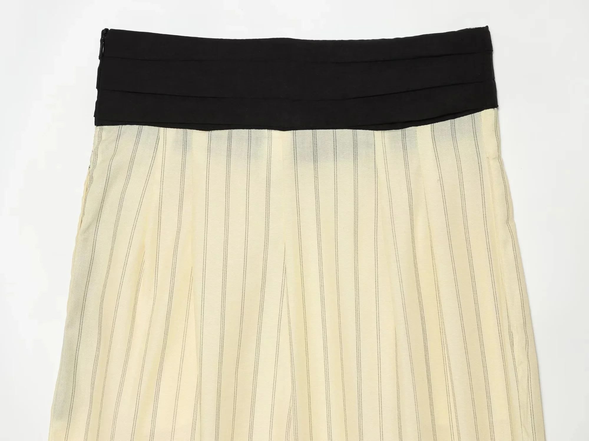 KONDALA Damen Eleganter Freizeitanzug Gestreifter Kontrastfarbener Kurzarm-Oberteil, Lange Hose 2026 Sommer Trendiges Urlaubs-Chic-Set – Detail 20